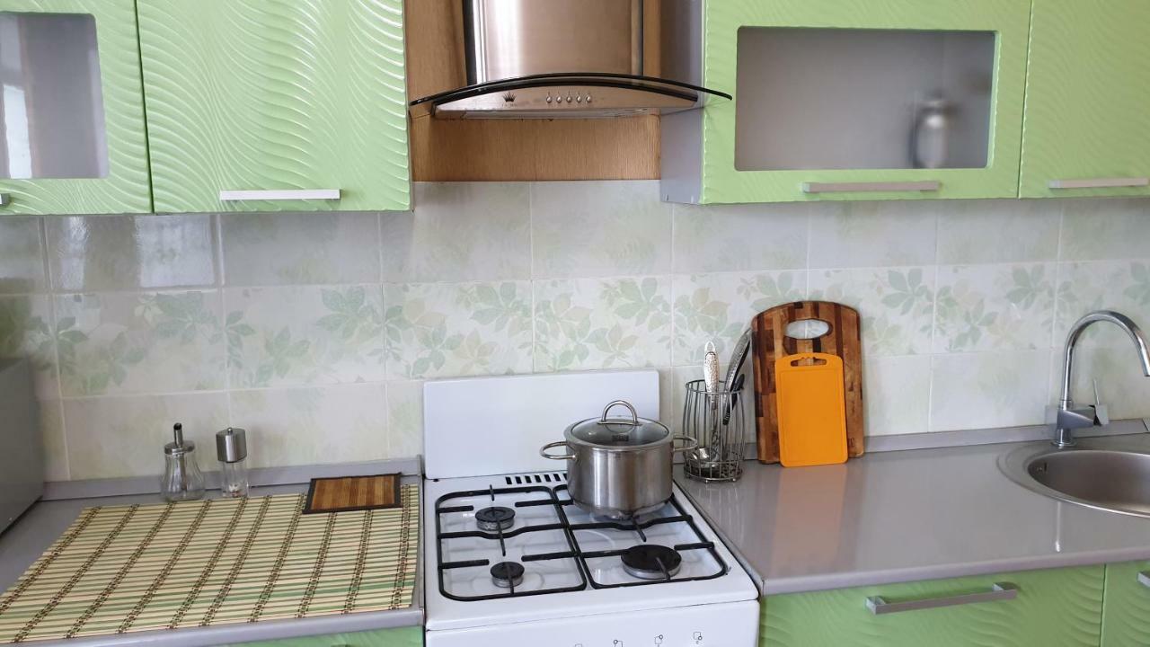 Apartment On Abay Avenue คอสตาเนย์ ภายนอก รูปภาพ